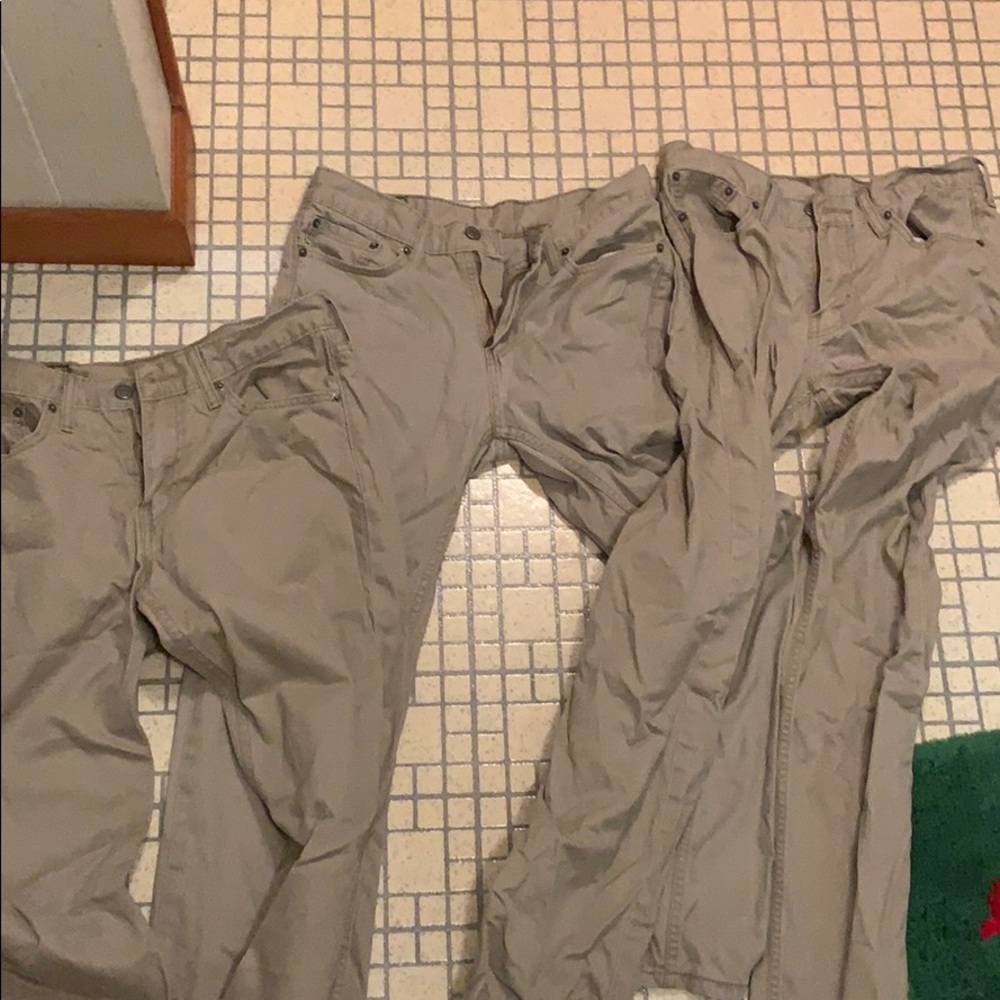 3 pairs of Levi’s jeans khaki pants